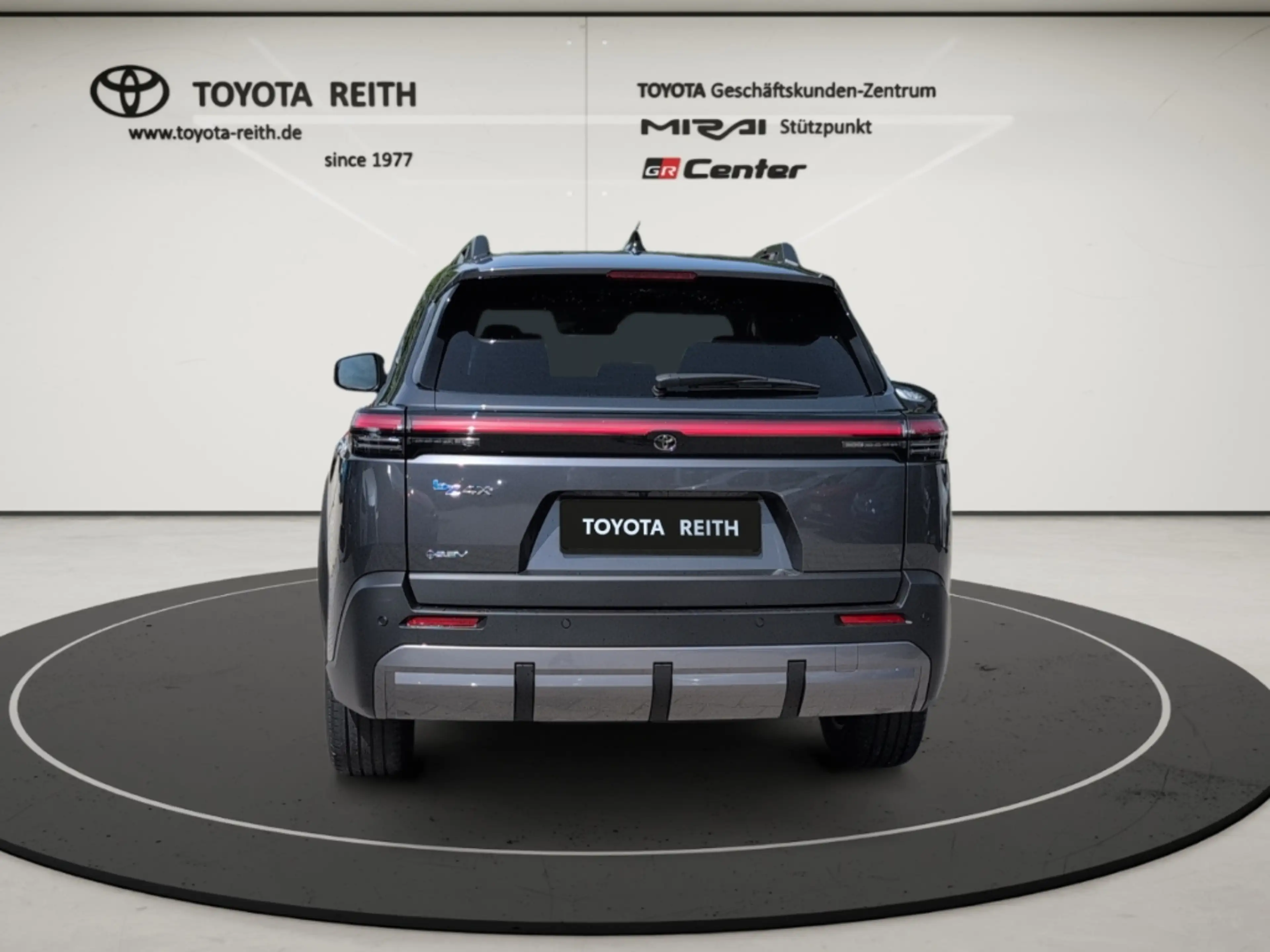 Toyota bZ4X Touring 5-Türer Teamplayer Elektromotor 7 eFH ESP — photo 4
