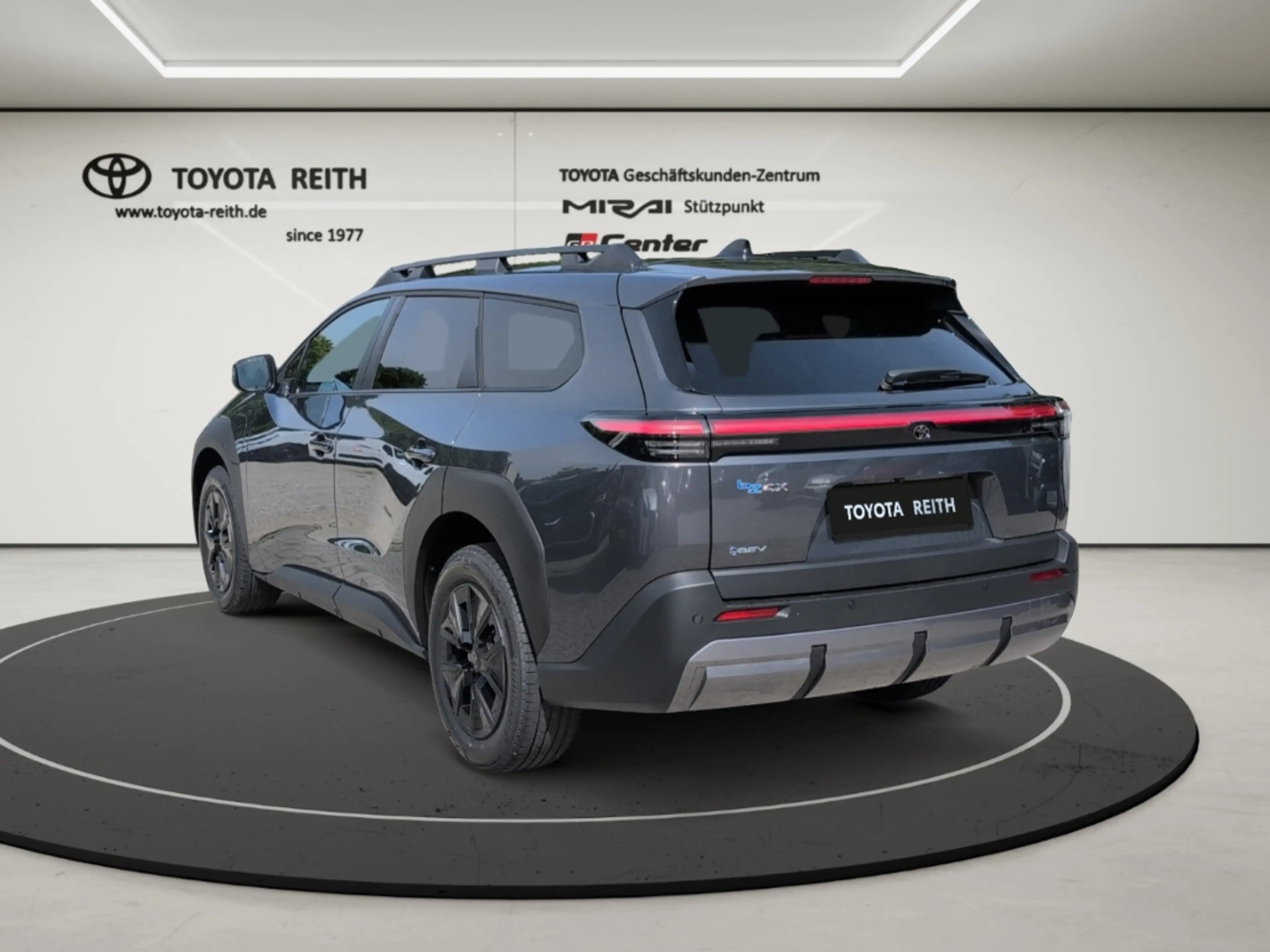 Toyota bZ4X Touring 5-Türer Teamplayer Elektromotor 7 eFH ESP — photo 3