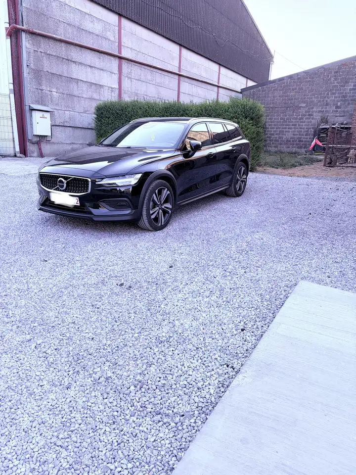 Volvo V60 Cross Country