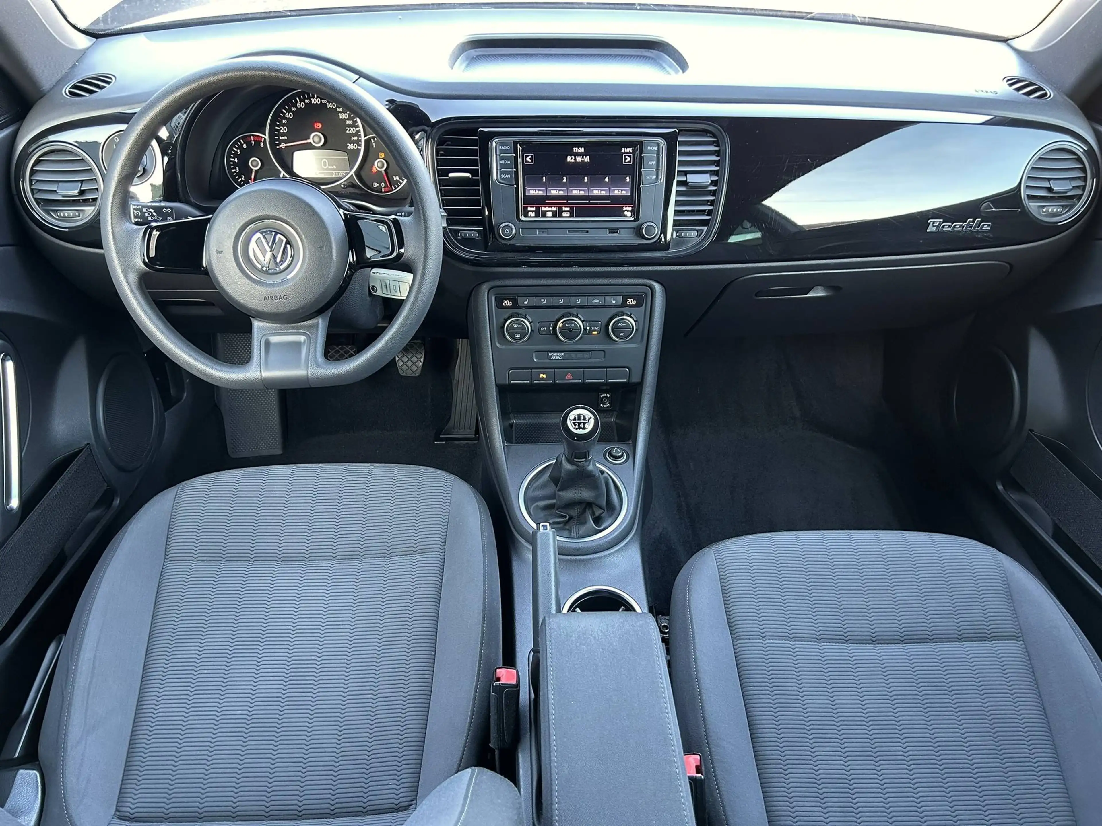 Volkswagen Beetle 1.2 TSI | Apple Carplay | Bluetooth | 17" Velgen — photo 9
