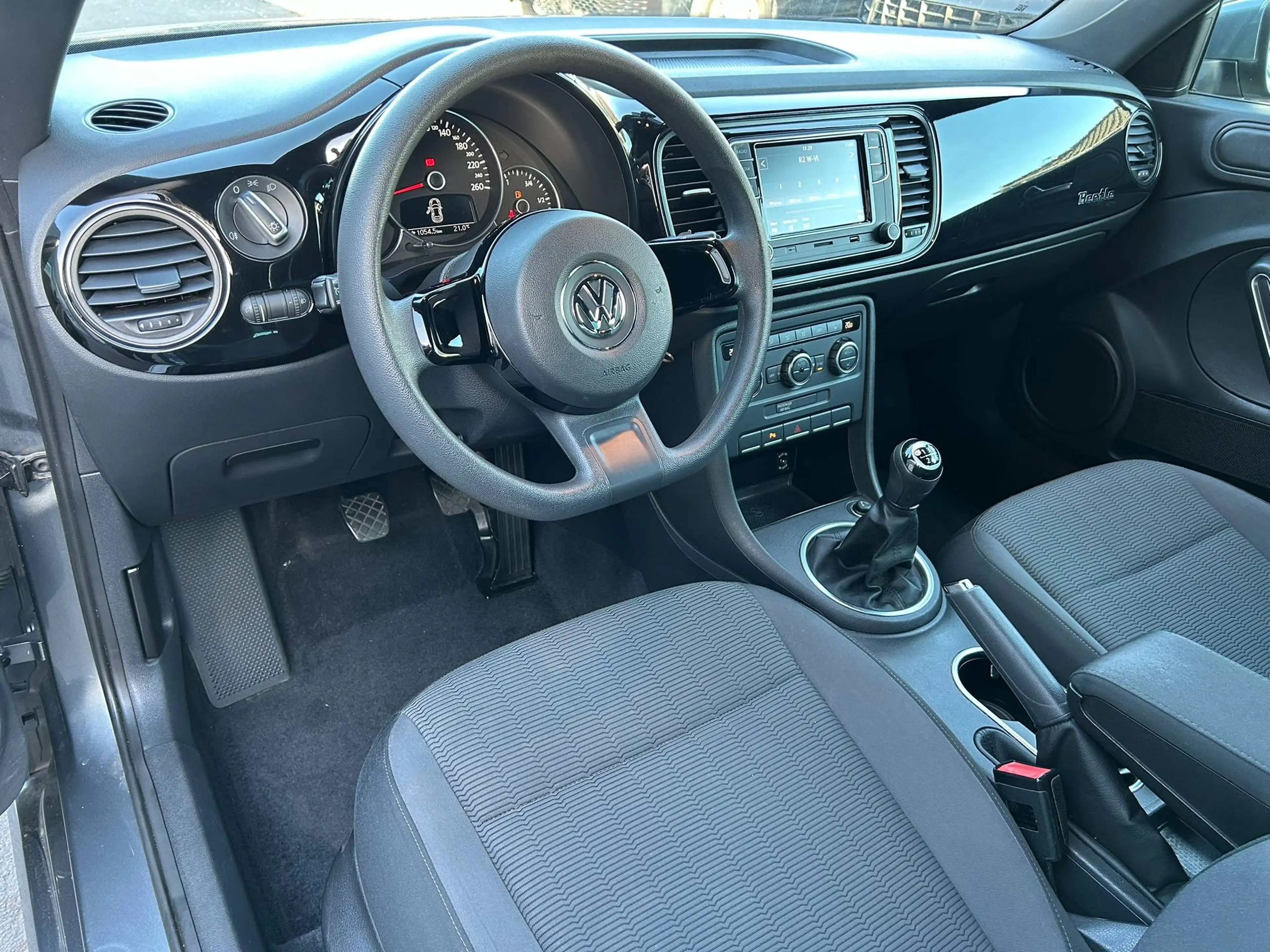Volkswagen Beetle 1.2 TSI | Apple Carplay | Bluetooth | 17" Velgen — photo 13