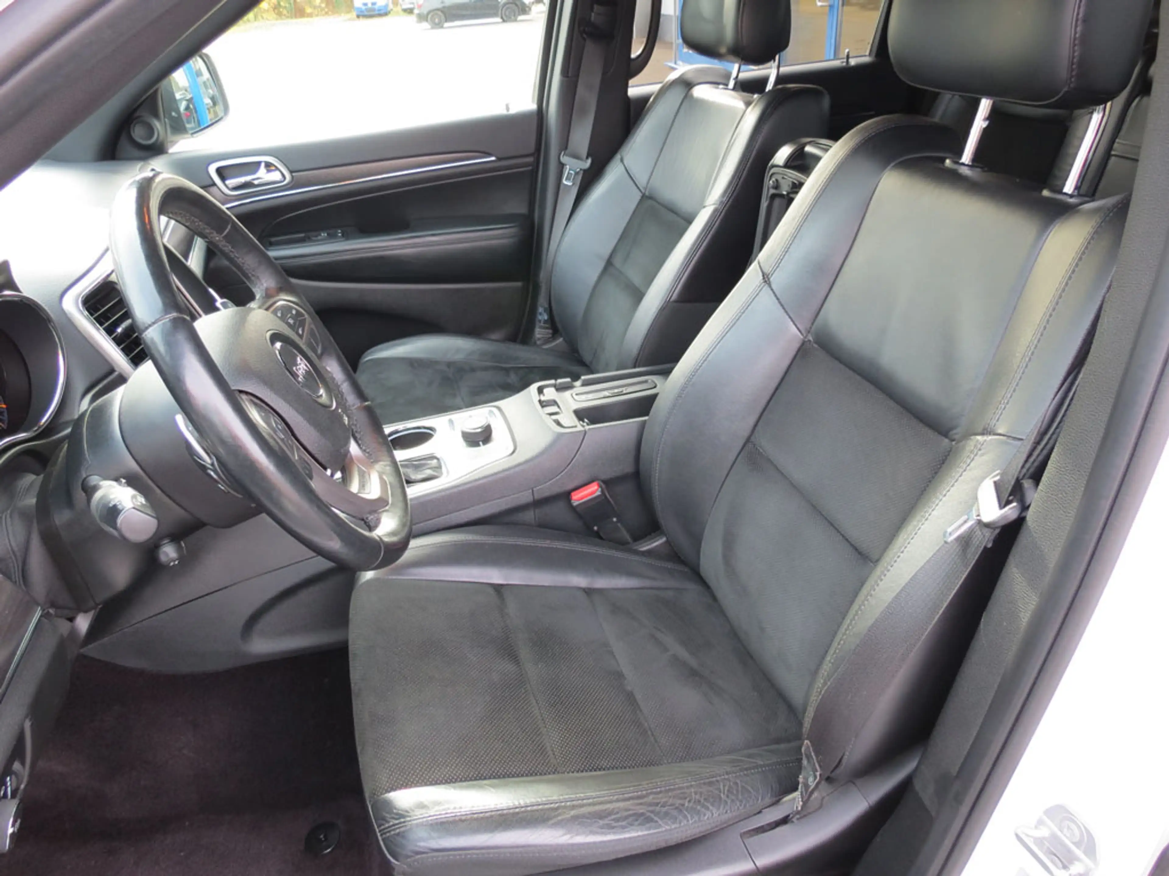 Jeep Grand Cherokee 3.0 CRD Limited Bi-Xenon Kamera Panorama AHK — photo 8