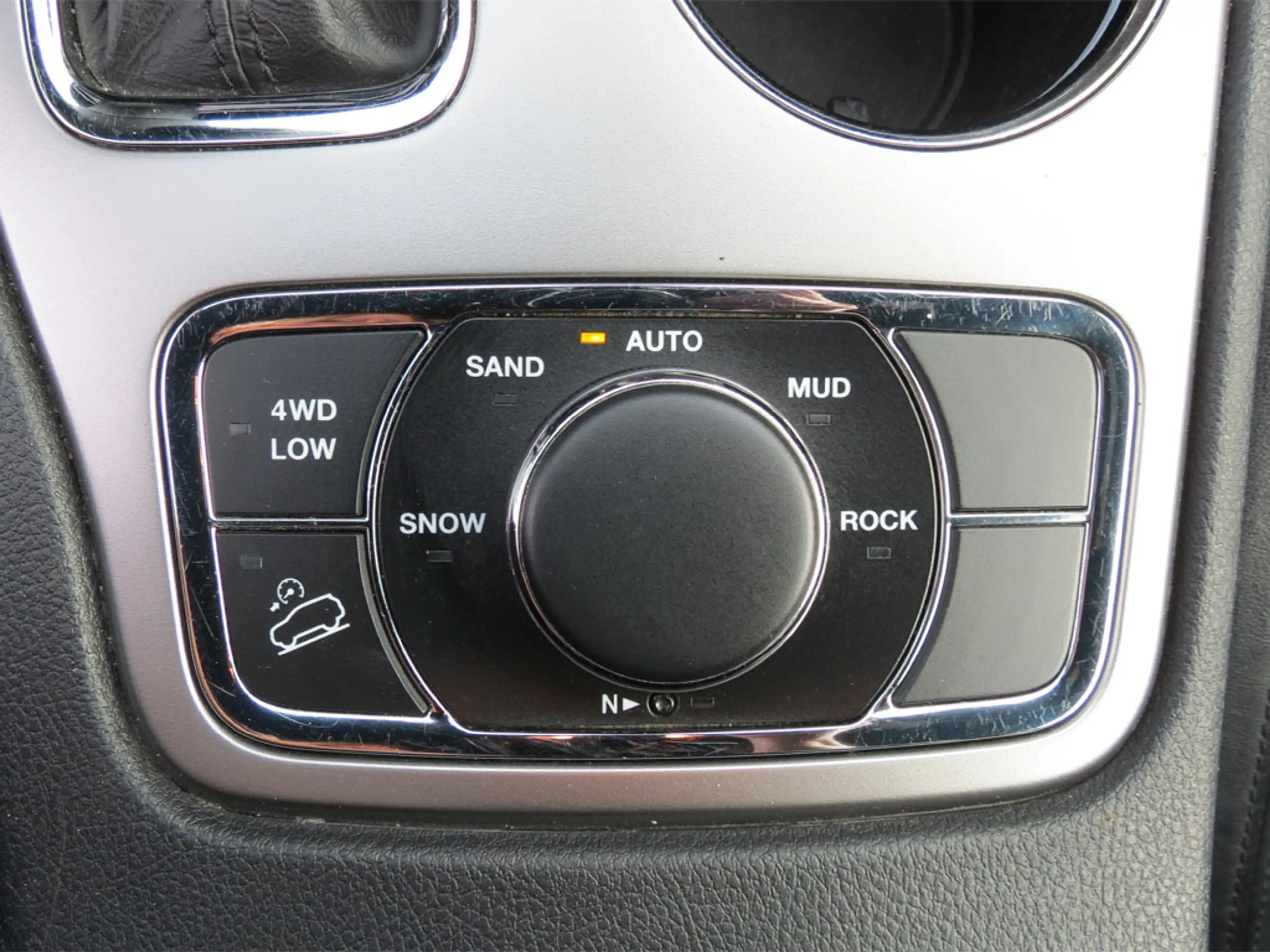 Jeep Grand Cherokee 3.0 CRD Limited Bi-Xenon Kamera Panorama AHK — photo 13