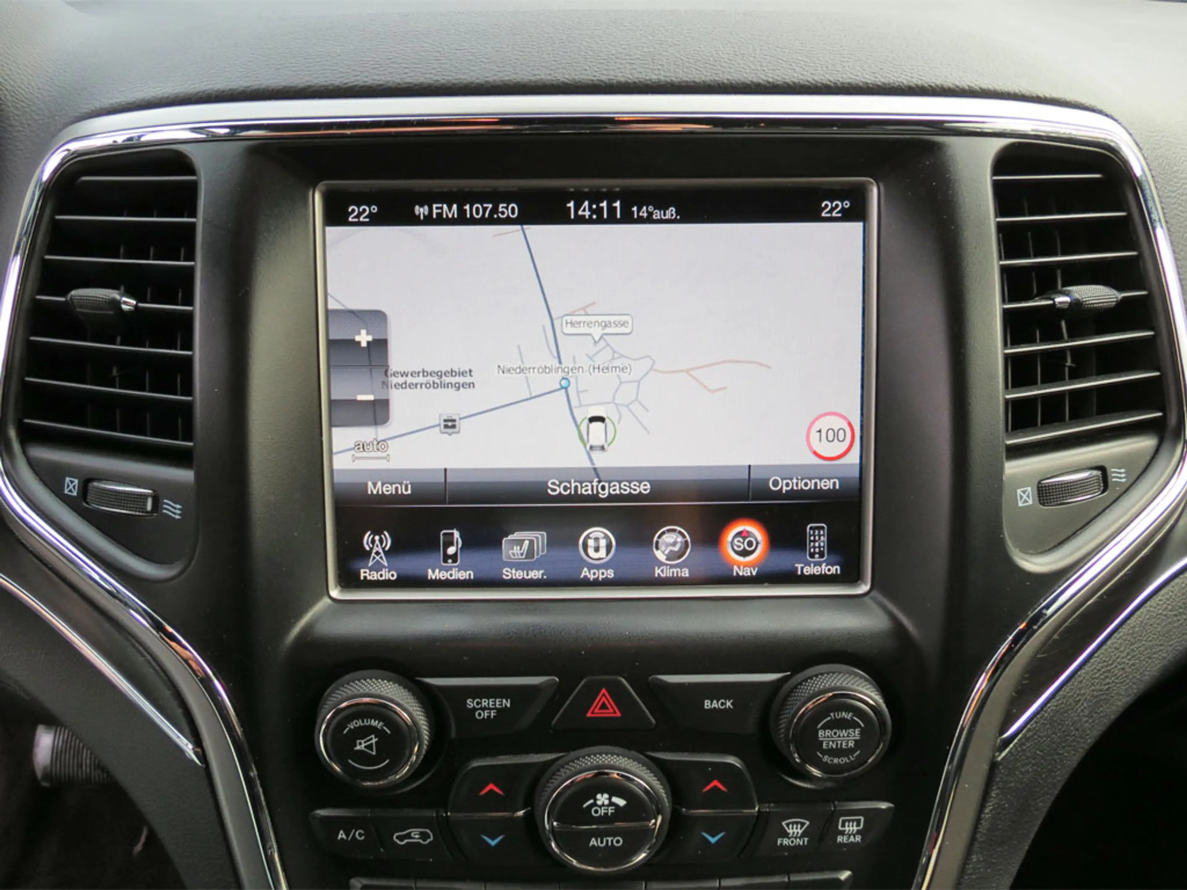 Jeep Grand Cherokee 3.0 CRD Limited Bi-Xenon Kamera Panorama AHK — photo 10