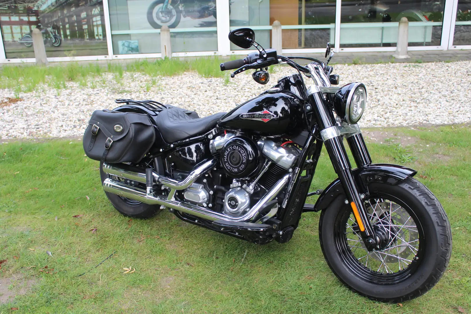 Harley-Davidson Softail Slim FLS Zwart - 1