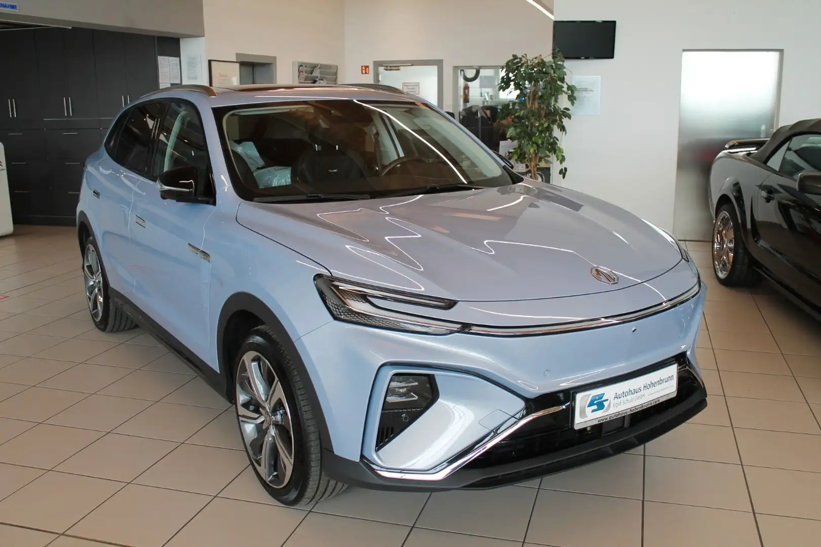 MG Marvel R 70 kWh Luxury Kék - 1