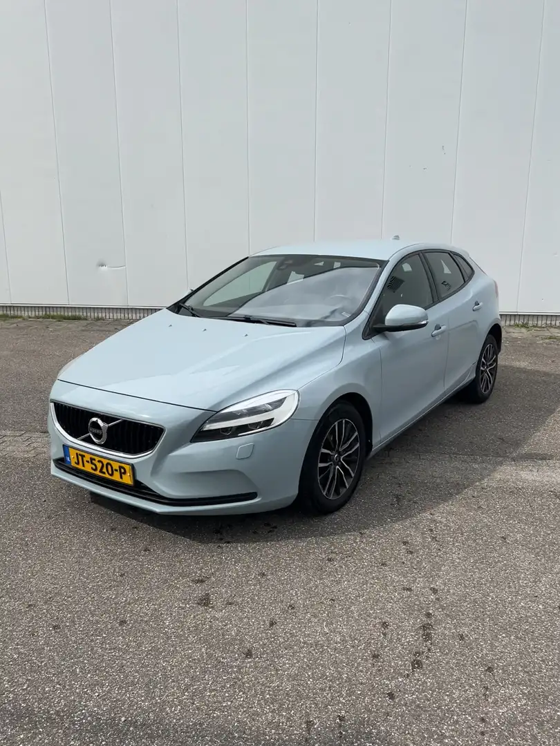 Volvo V40 2.0 T2 Nordic+ Blauw - 1