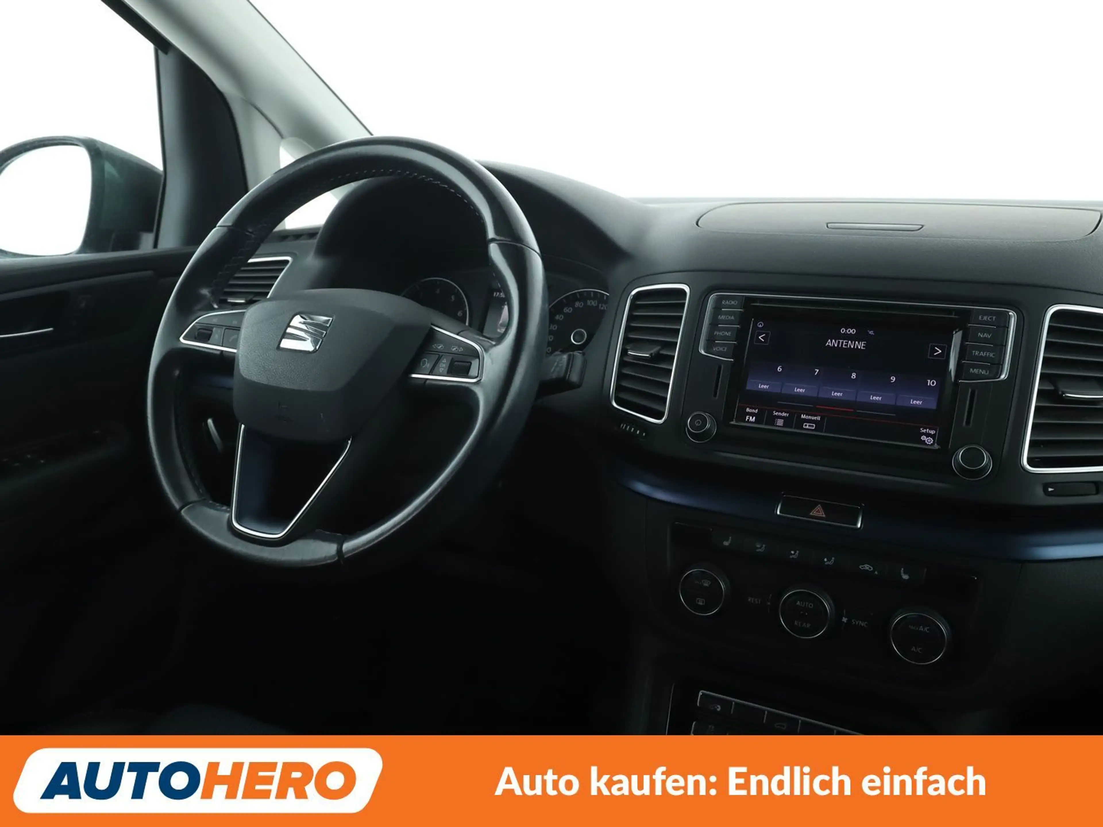 SEAT Alhambra 1.4 TSI Connect*7-SITZER*NAVI*TEMPO*CAM*PDC*SHZ* — photo 13