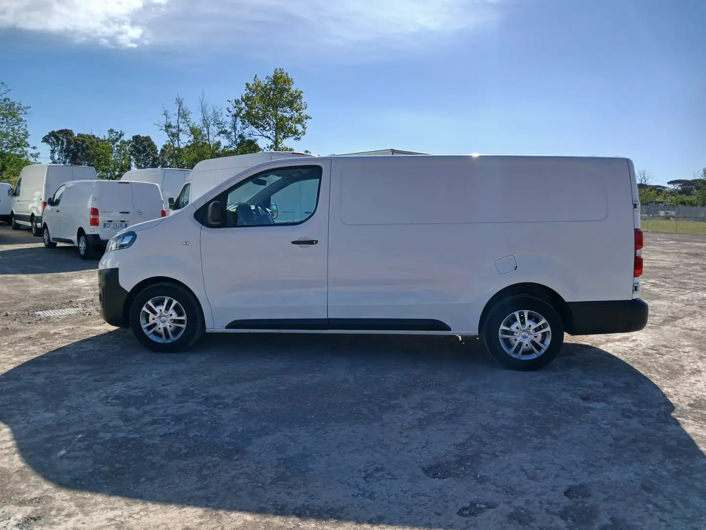 Opel Vivaro 1.5 Diesel 120CV S&S PC-TN S Furgone Enjoy Bianco - 2