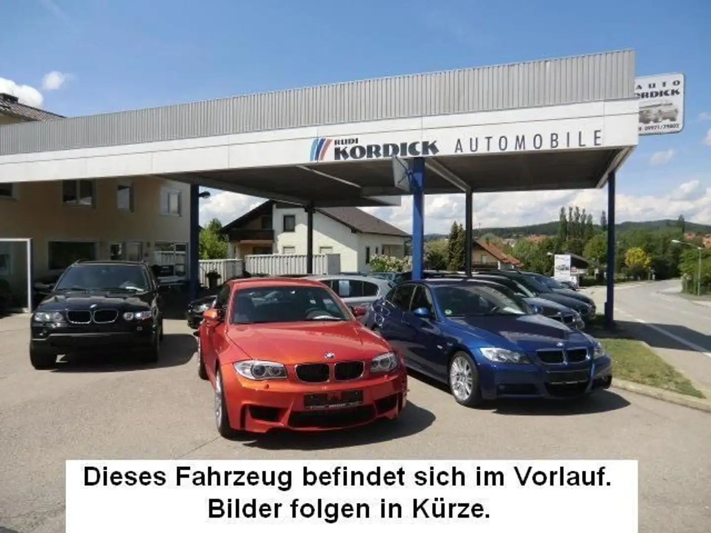 BMW 330 e TOURING G21 "AD."/SPORTSITZ/AHK/ACC/HUD/CAM Weiß - 1