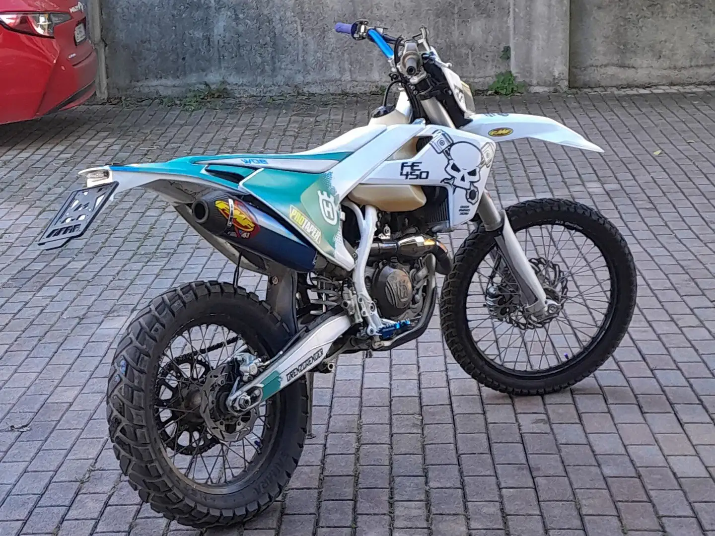 Husqvarna FE 450 Bianco - 1