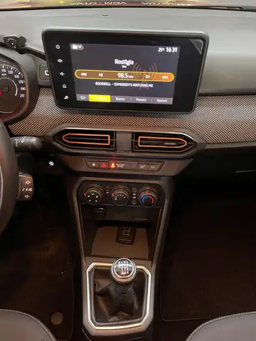 Dacia Sandero view 12
