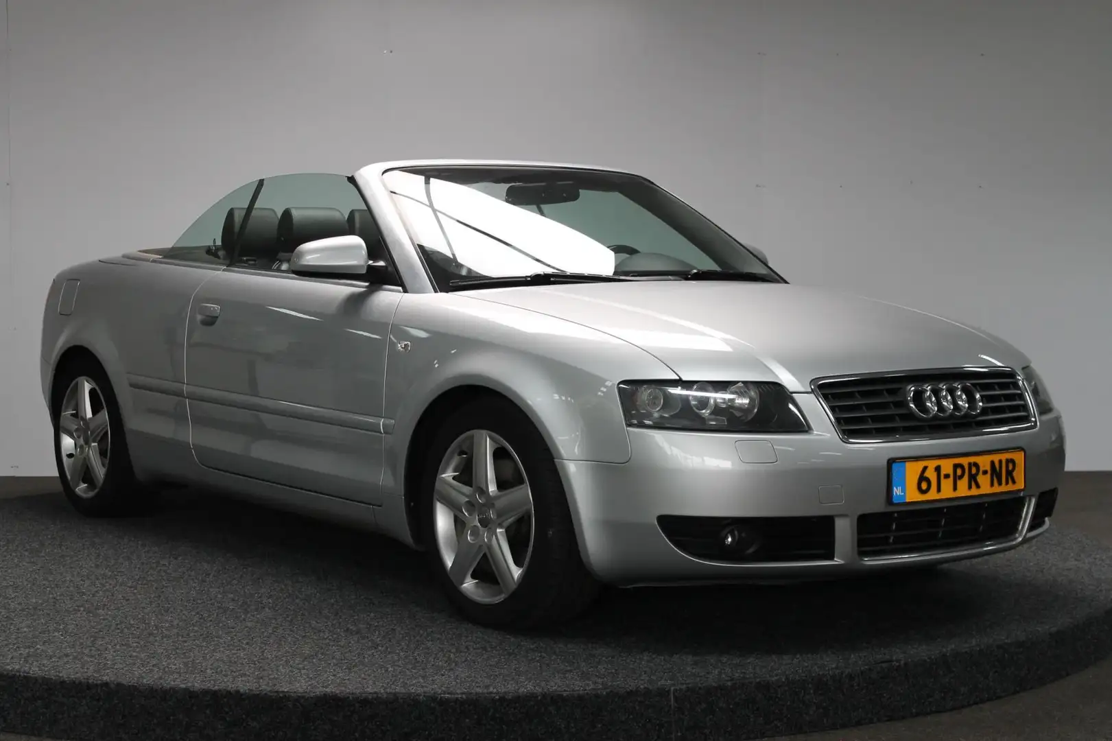 Audi A4 Cabriolet 3.0 V6 Pro Line|Rijklaarprijs|Youngtimer Grigio - 2