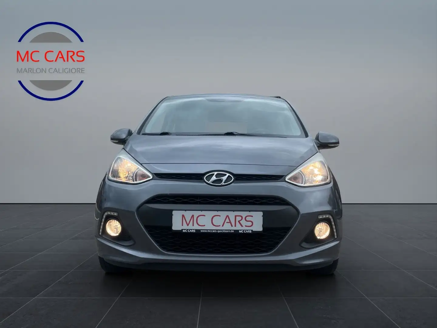 Hyundai i10 FIFA World Cup Edition / Tüv+Au Neu Grau - 2