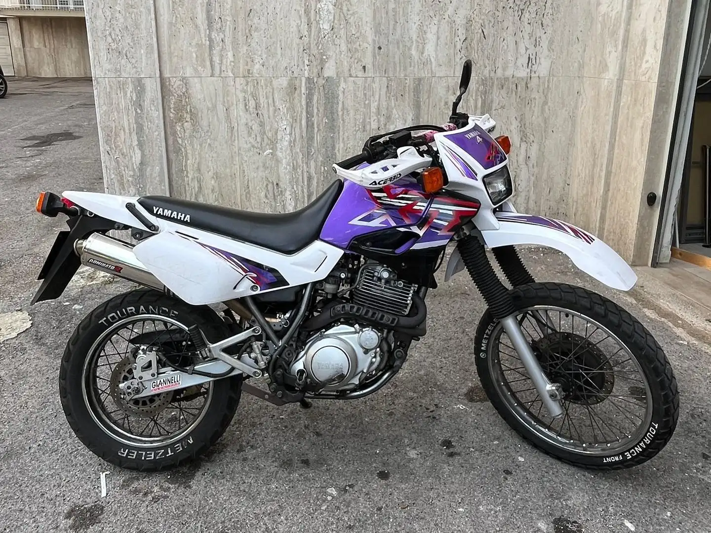 Yamaha XT 600 Bianco - 1