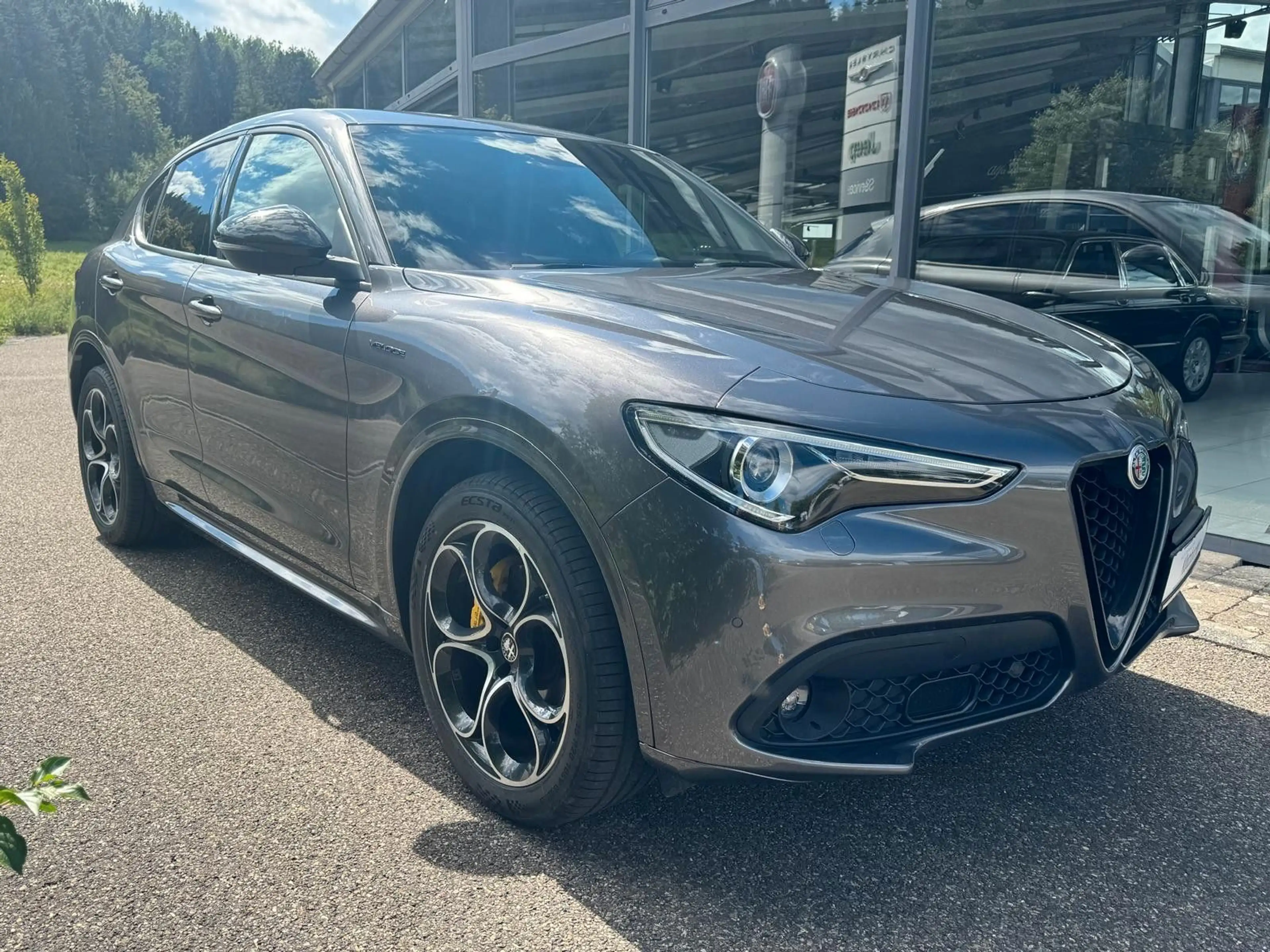 Alfa Romeo Stelvio Veloce Q4 — photo 7