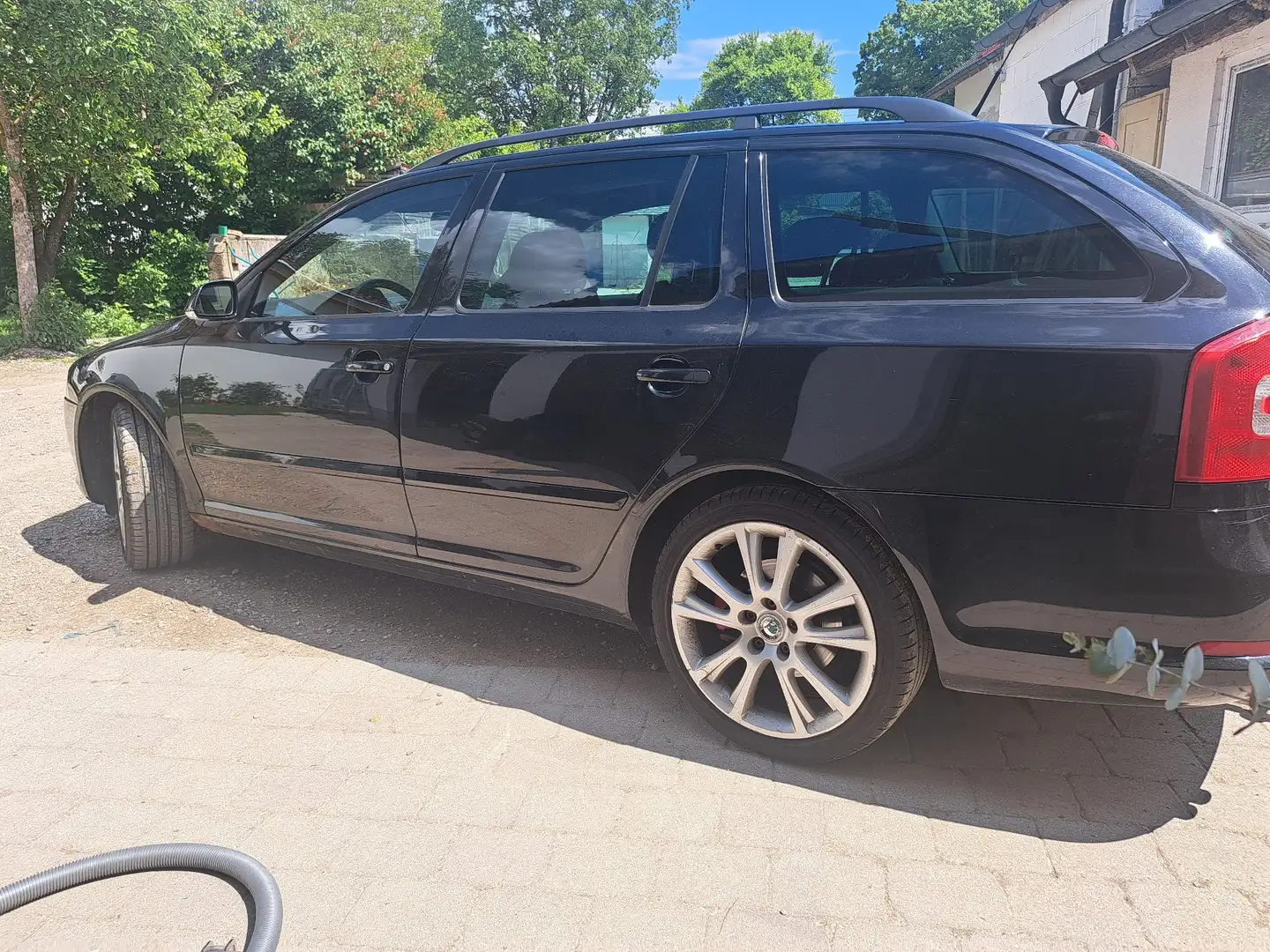 Skoda Octavia RS Schwarz - 2