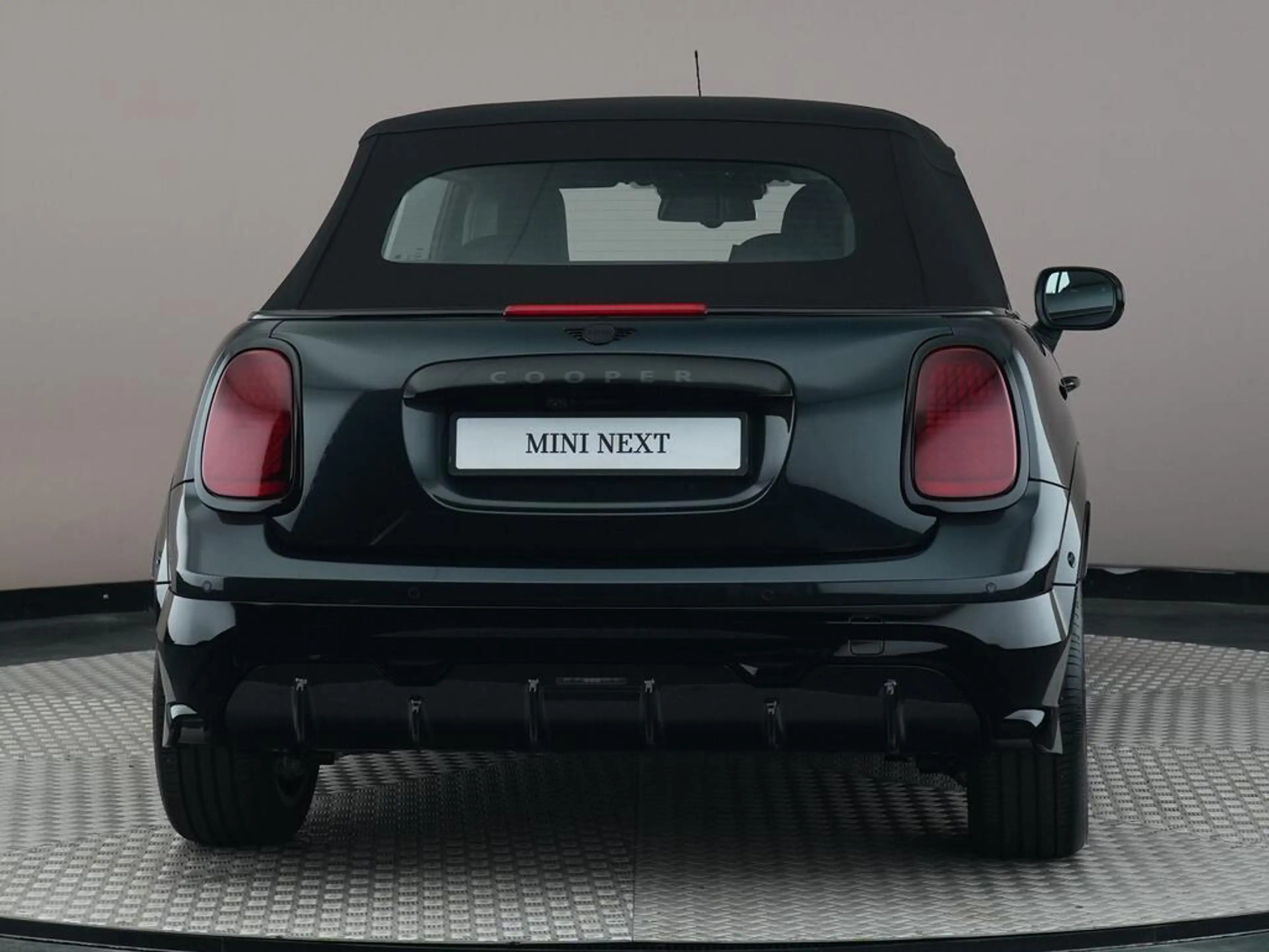 MINI Cooper C Cabrio 2.0 John Cooper Works M — photo 9