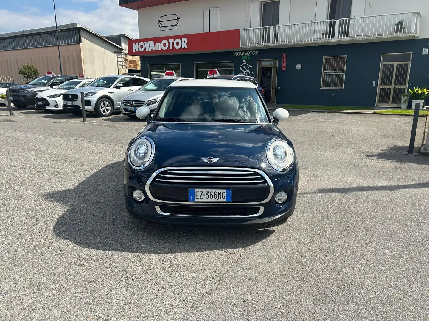 MINI Cooper Mini 1.5 Cooper 5p auto Blauw - 2