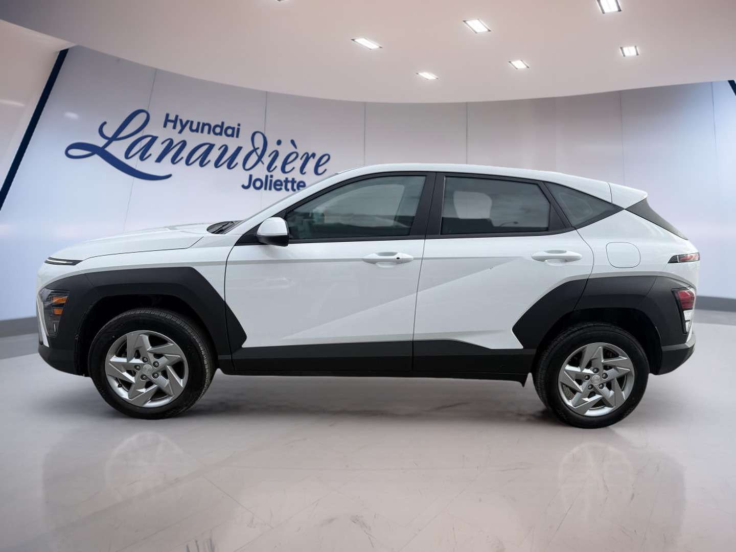 2024 Hyundai Kona 2.0L Essential AWD SIEGES CHAUFFANT ANTIVOL HYUNDA — снимка 1