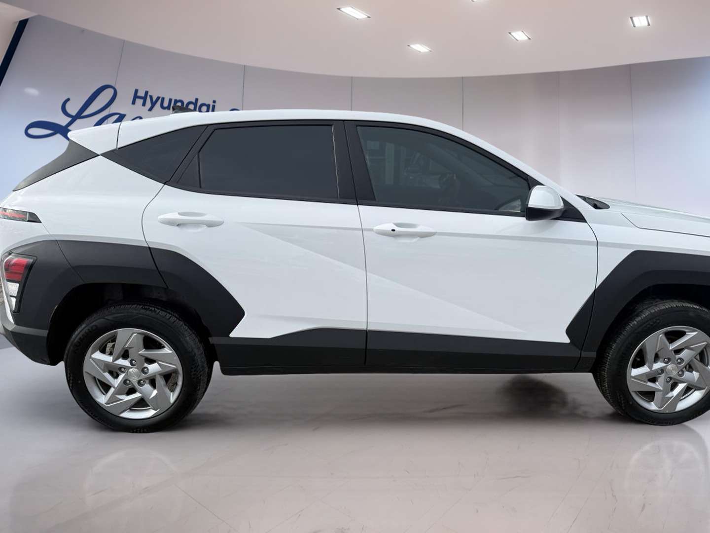 2024 Hyundai Kona 2.0L Essential AWD SIEGES CHAUFFANT ANTIVOL HYUNDA — снимка 1