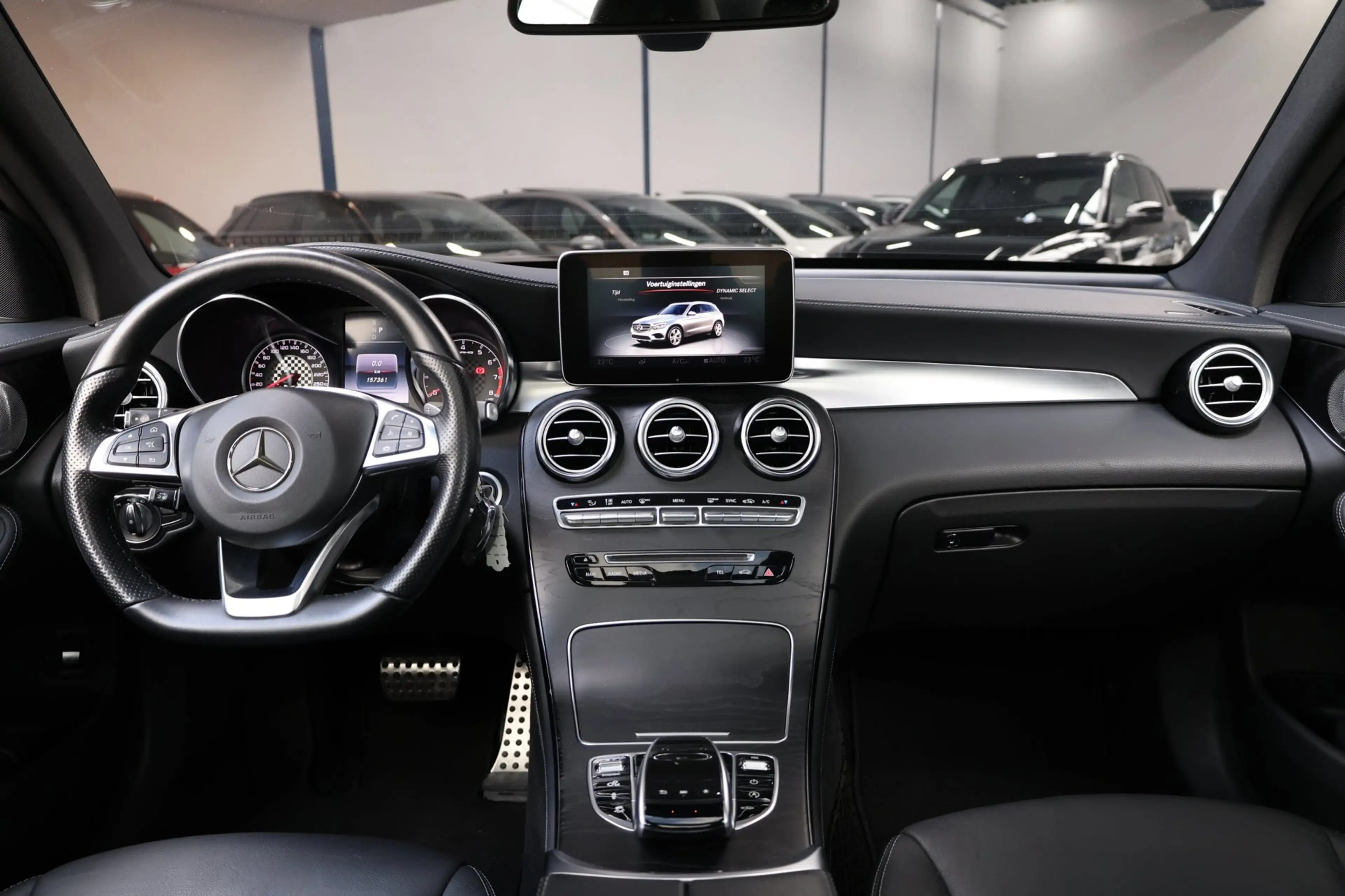 Mercedes-Benz GLC 43 AMG 4MATIC 367+PK LED/PANORAMADAK/LEDER+S.VERWARMING/1 — photo 2