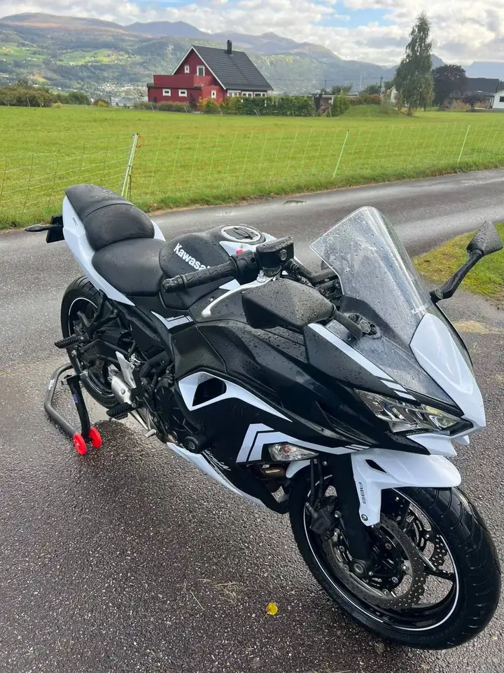 Kawasaki Ninja 650