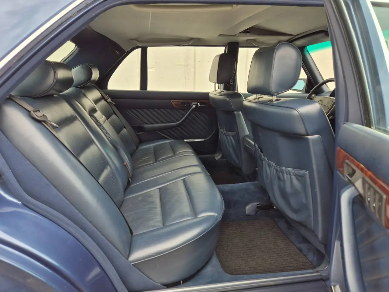 Mercedes-Benz 560 SEL Europese auto roestvrij TOP staat, foto 12