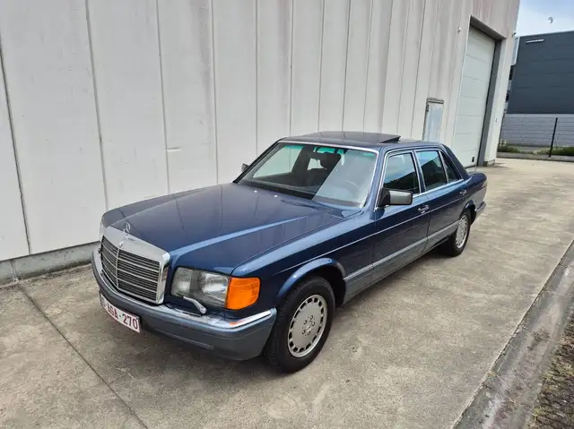 Mercedes-Benz 560