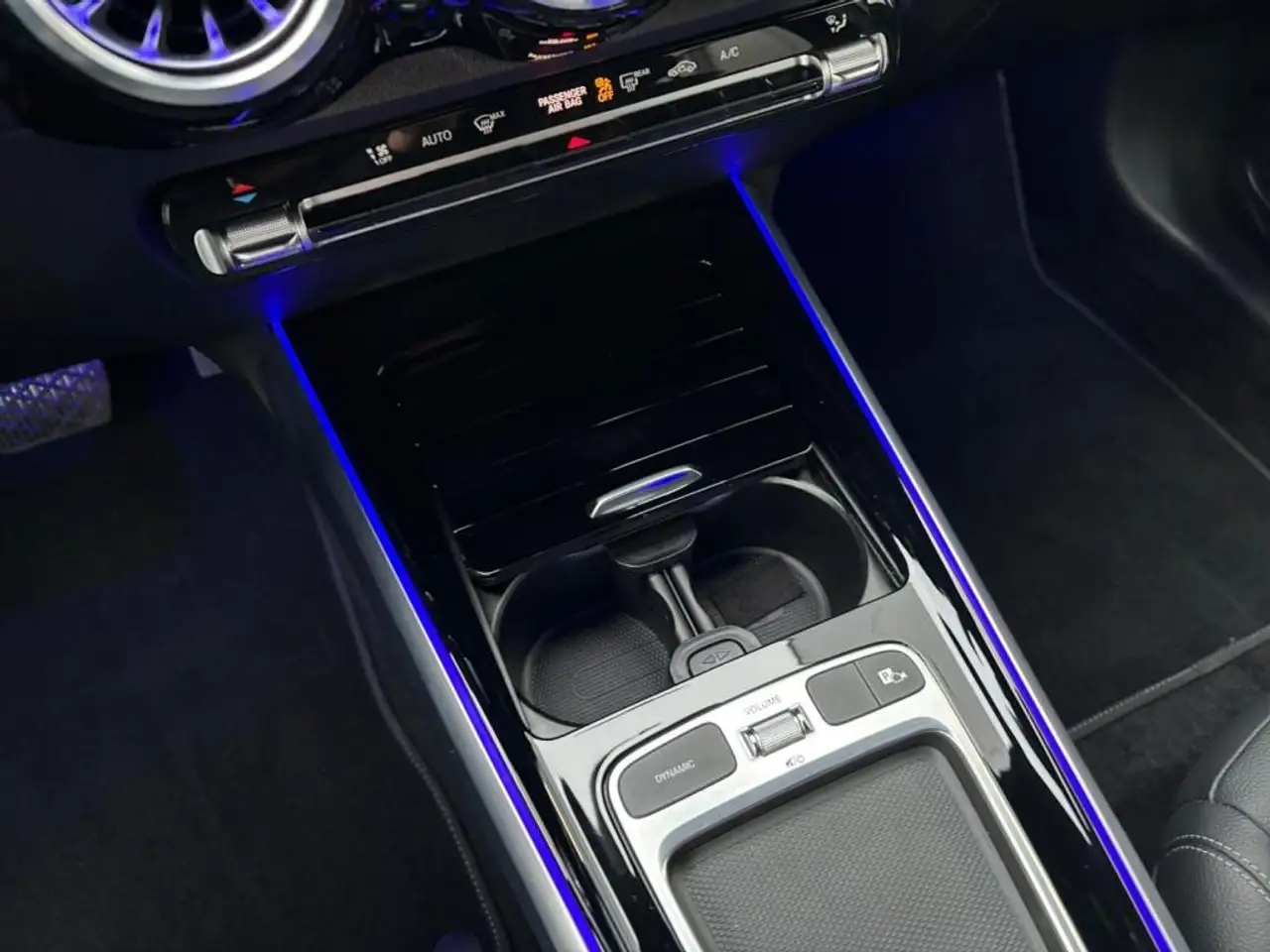 Mercedes-Benz GLB 200 Progressive/Advanced/7G/LED/7+Sitzer/ 13