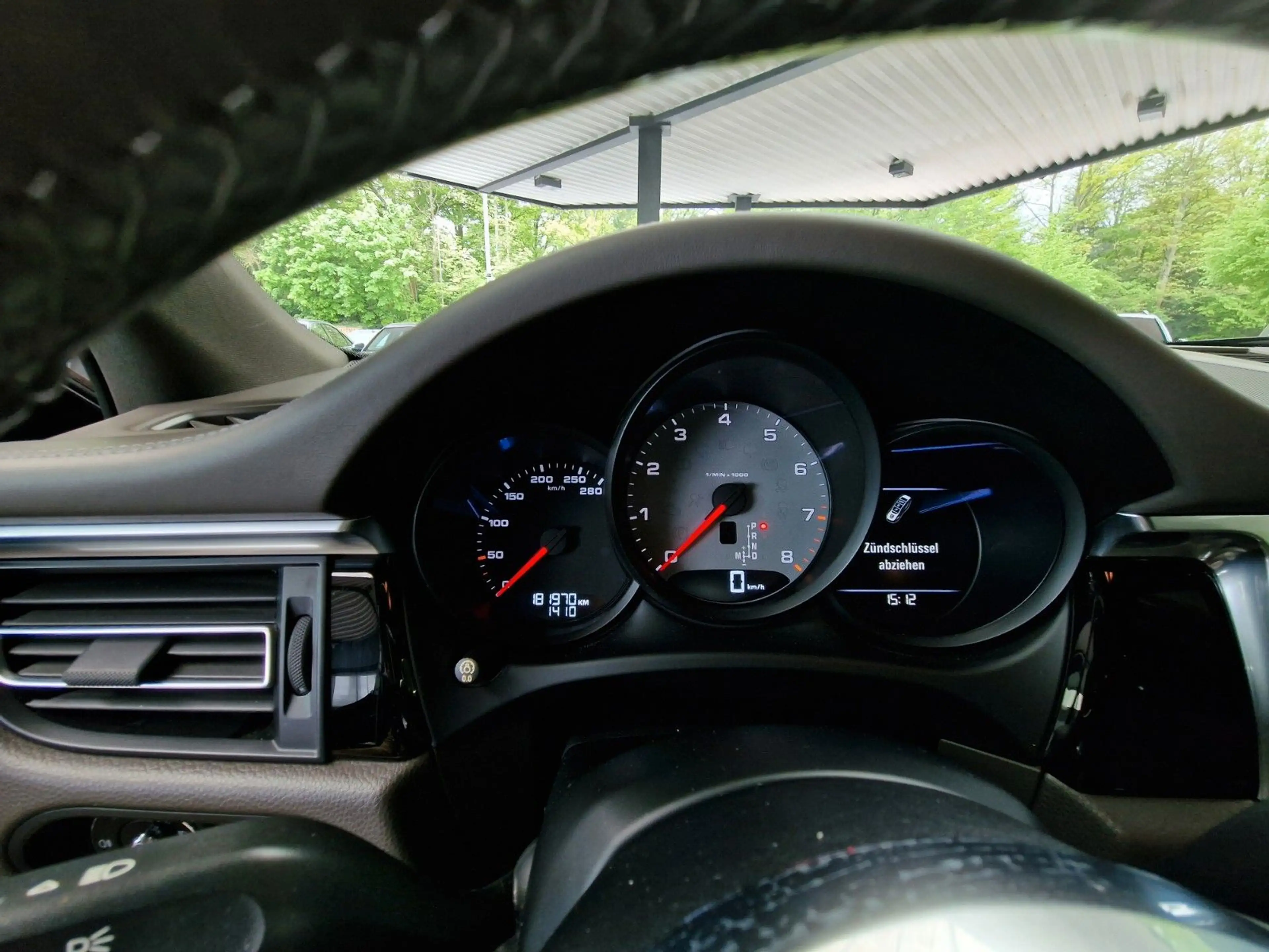 Porsche Macan S Panorama/LEDER/LED/KAMERA/DAB+/21"RS — photo 14