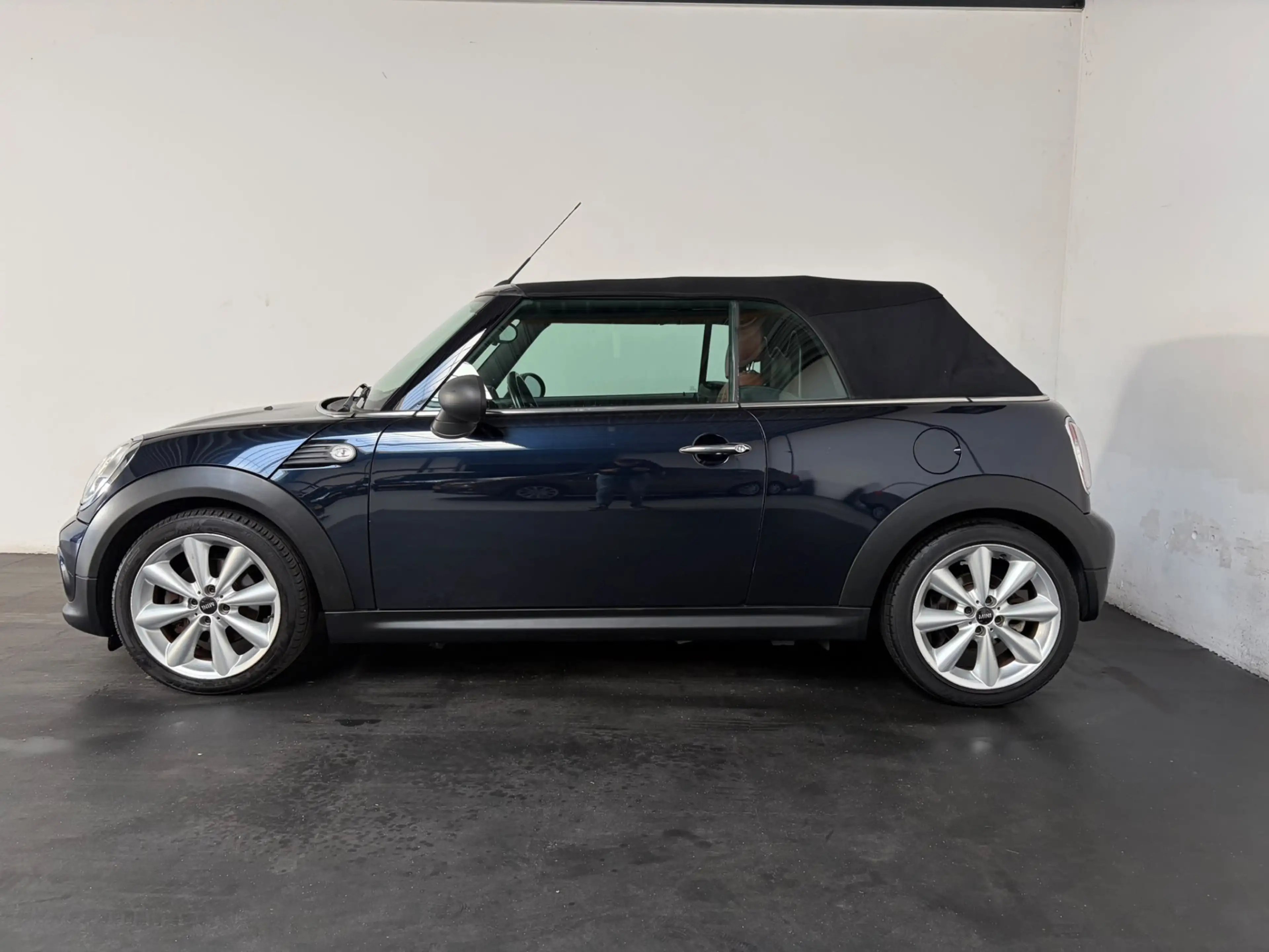 MINI One Cabrio 1.6 Pepper — photo 34