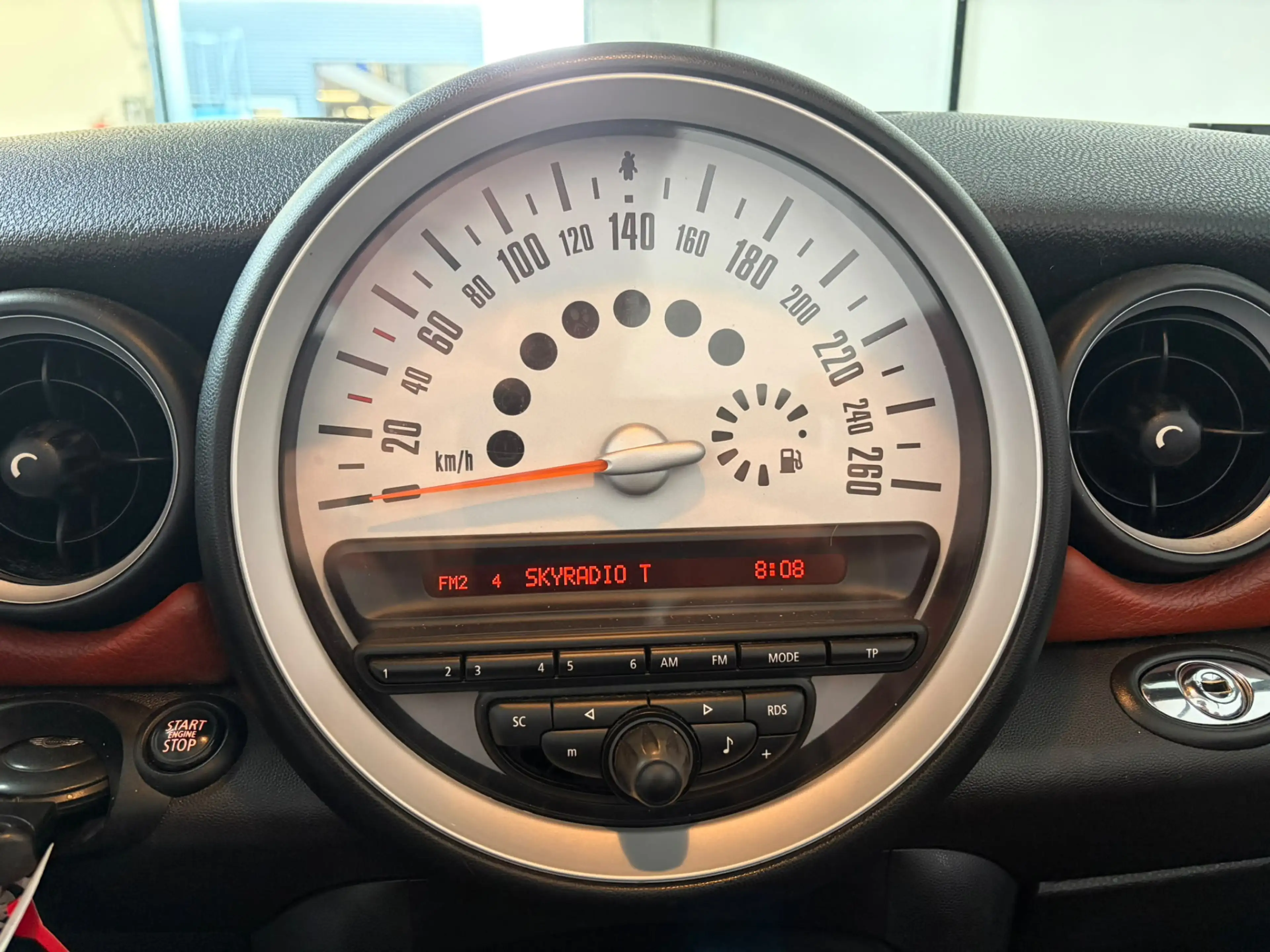 MINI One Cabrio 1.6 Pepper — photo 17