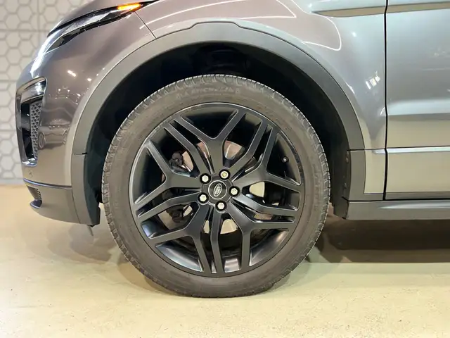 Land Rover Range Rover Evoque view 6