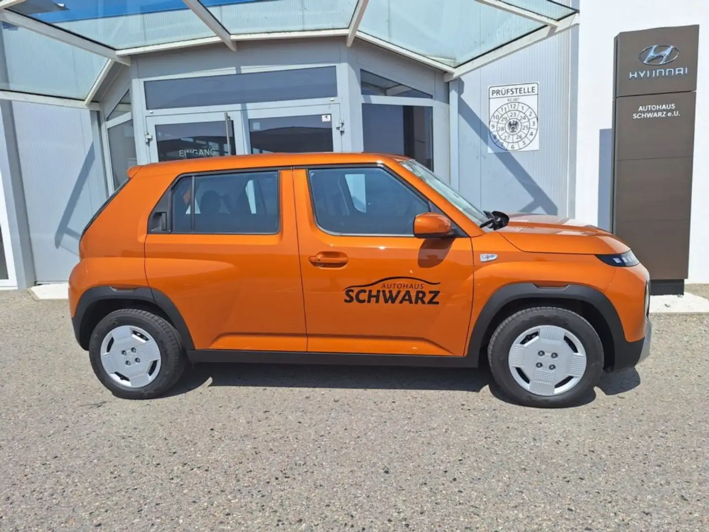 Hyundai Inster Smart Line 49kWh r5s42-P1-O1 Orange - 2