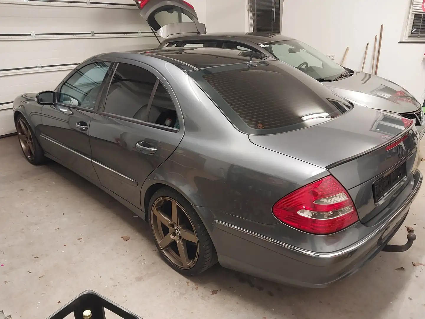 Mercedes-Benz E 280 Avantgarde - 2