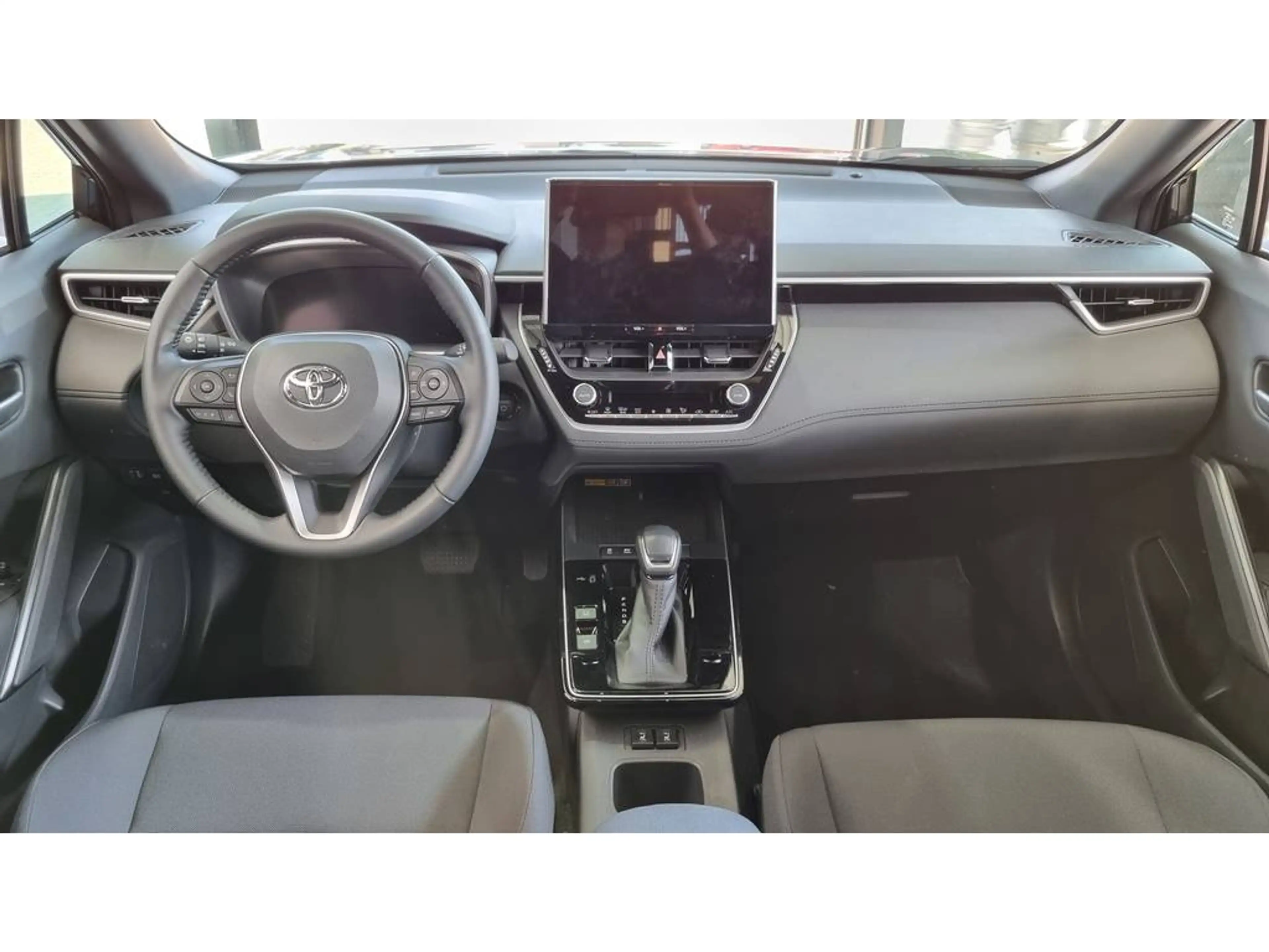 Toyota Corolla Cross 180 Style | Stoel en stuurverw | Apple/Android | P — photo 10
