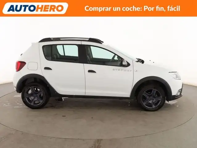 Dacia Sandero view 7