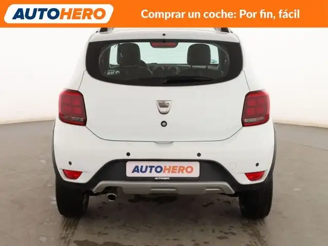 Dacia Sandero view 5