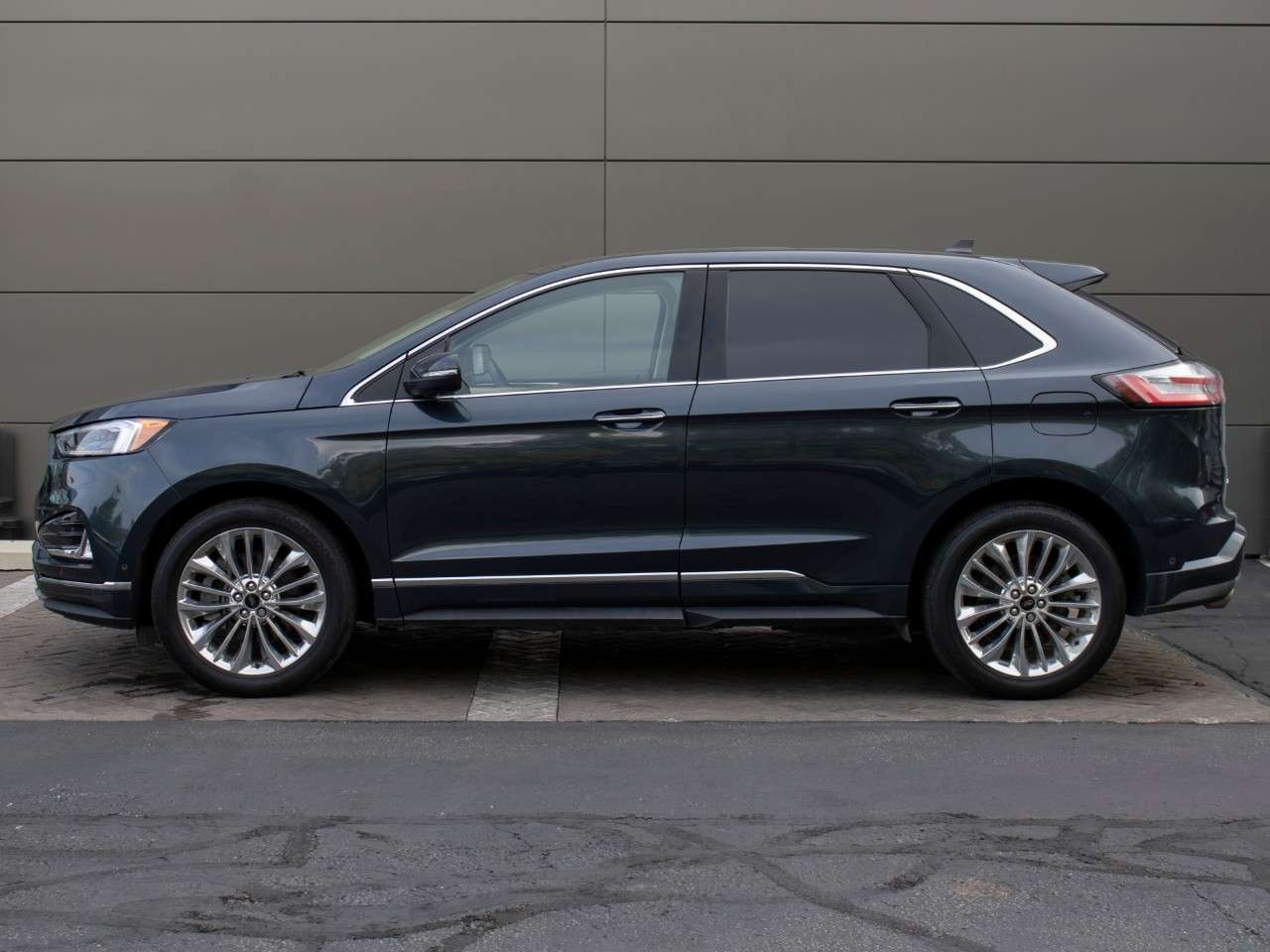 2024 Ford Edge ELITE PACKAGE-NO ACCIDENTS-PANORAMIC ROOF — снимка 3