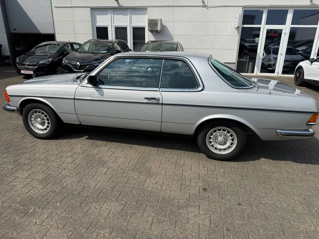 Mercedes-Benz 230 C AUTOMATIK /SCHIEBEDACH/DEUTSCHES FAHRZEUG, foto 8