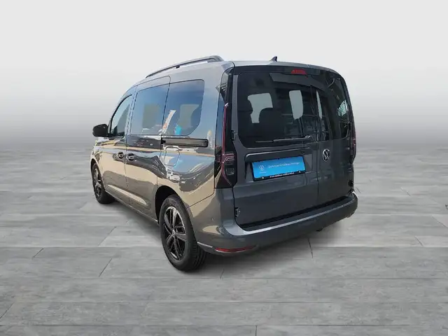 Volkswagen Caddy view 4