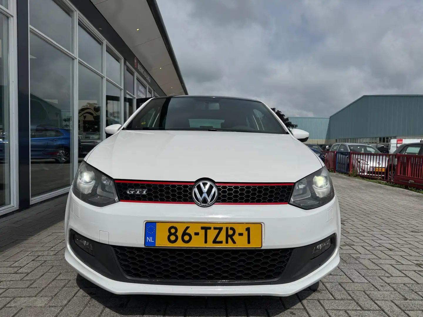 Volkswagen Polo GTI 1.4 TSI GTI|Cruise|Panorama|Xenon|NL Auto| Wit - 2