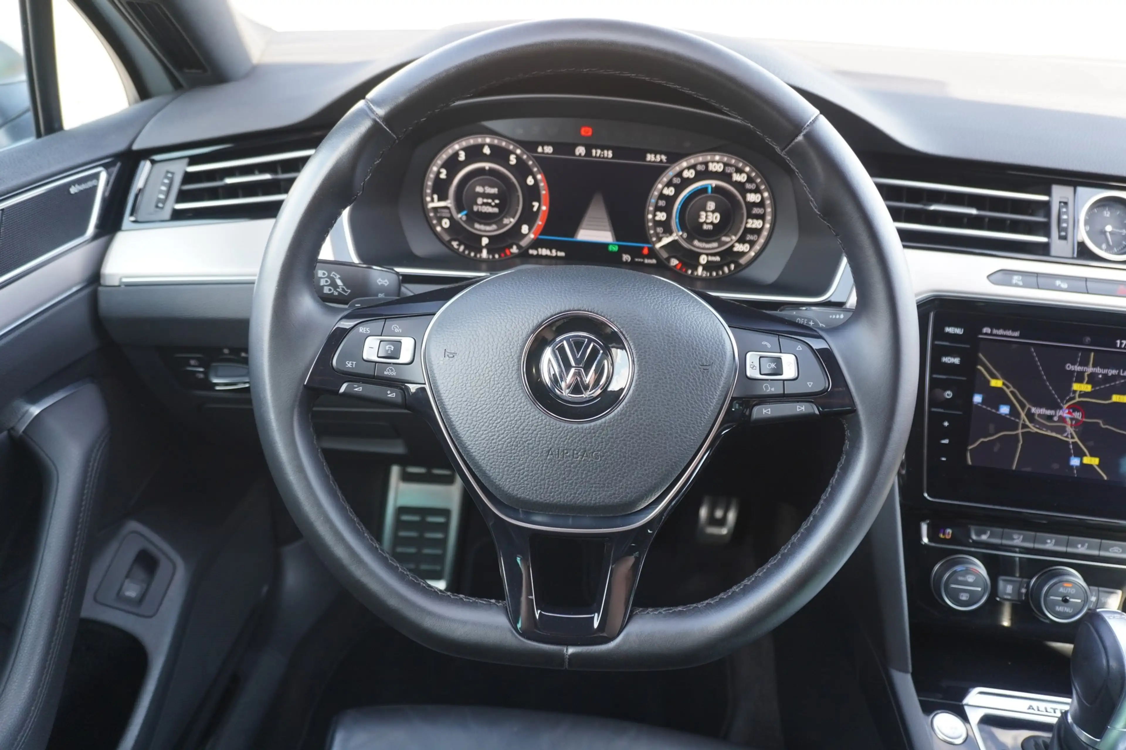 Volkswagen Passat Alltrack Passat Variant 2.0 TSI Alltrack DSG 4Motion LED — photo 12