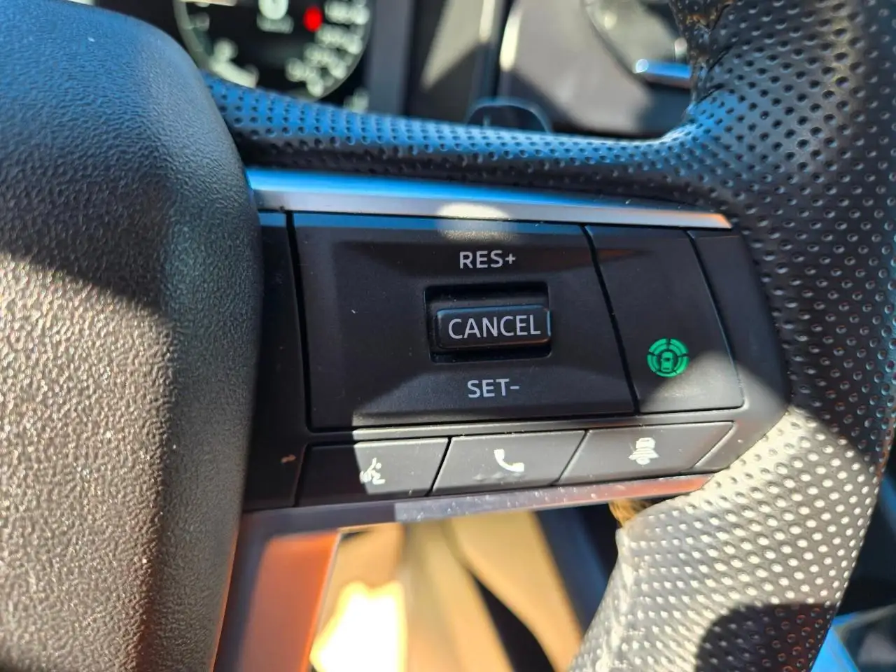 Mitsubishi Outlander photo Mitsubishi Outlander