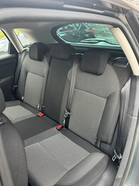 Citroen C4 Lim. Selection — photo 7