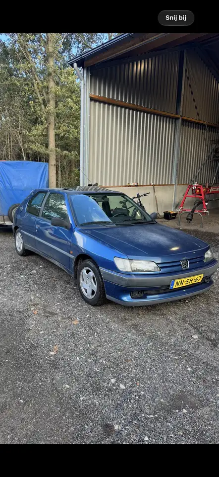 Peugeot 306
