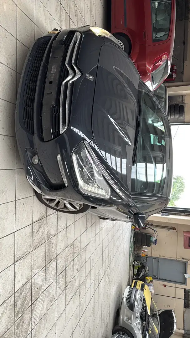 Citroen DS5 1.6 e-HDi Chic BMP/EGMV - 1