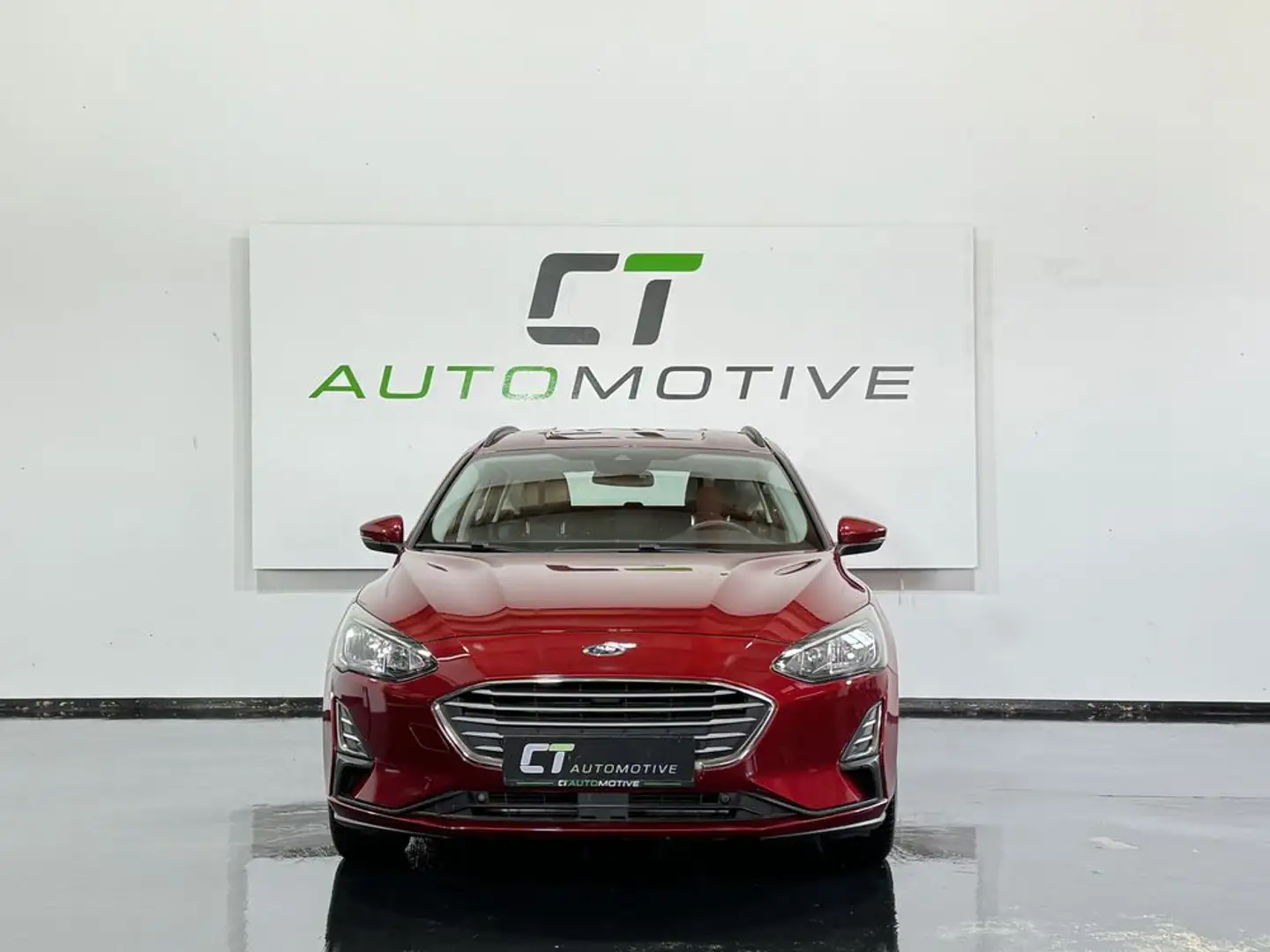 Ford Focus Traveller 1,0 EcoBoost Trend Rot - 2