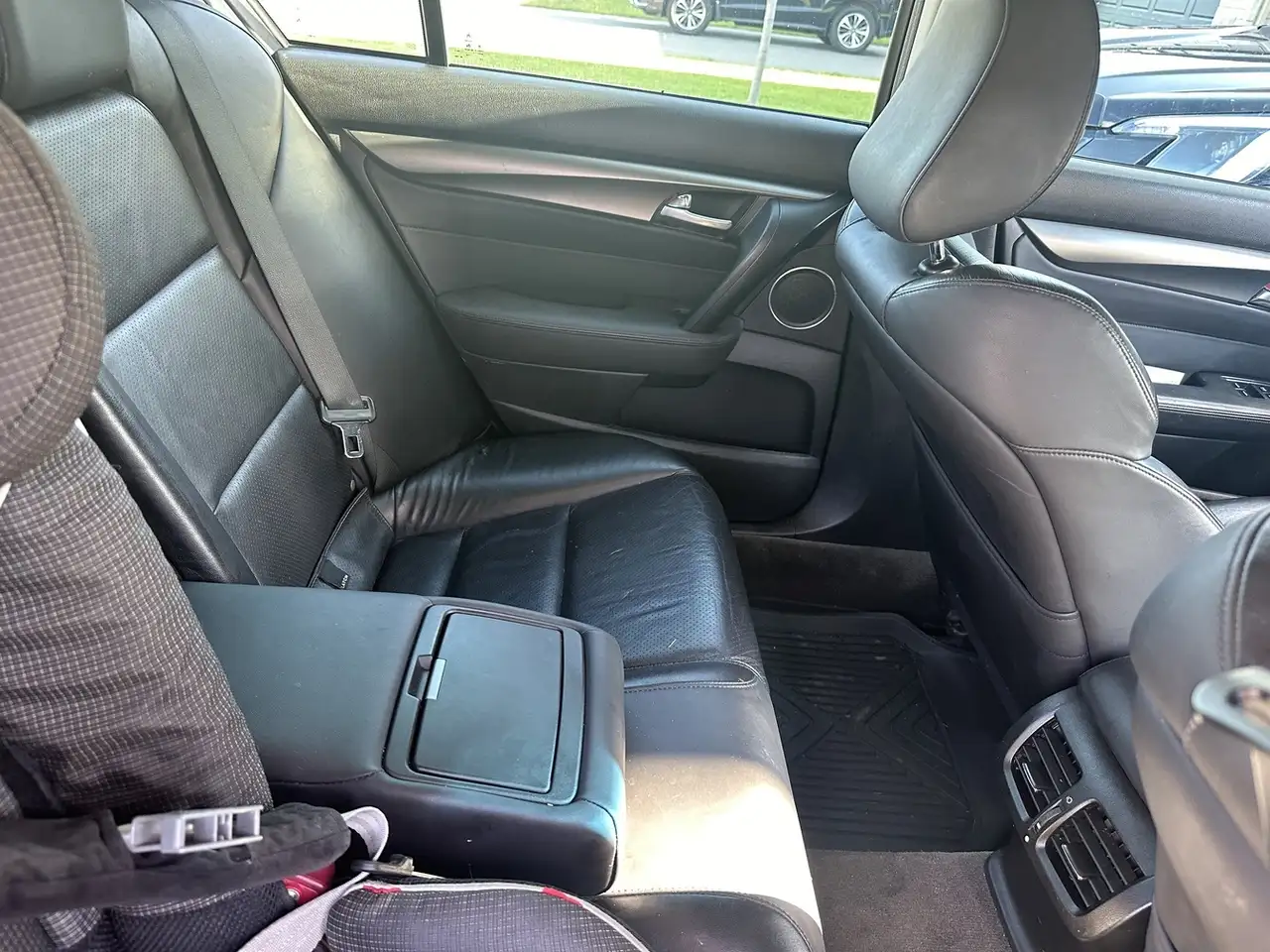 Acura TL снимка Acura TL